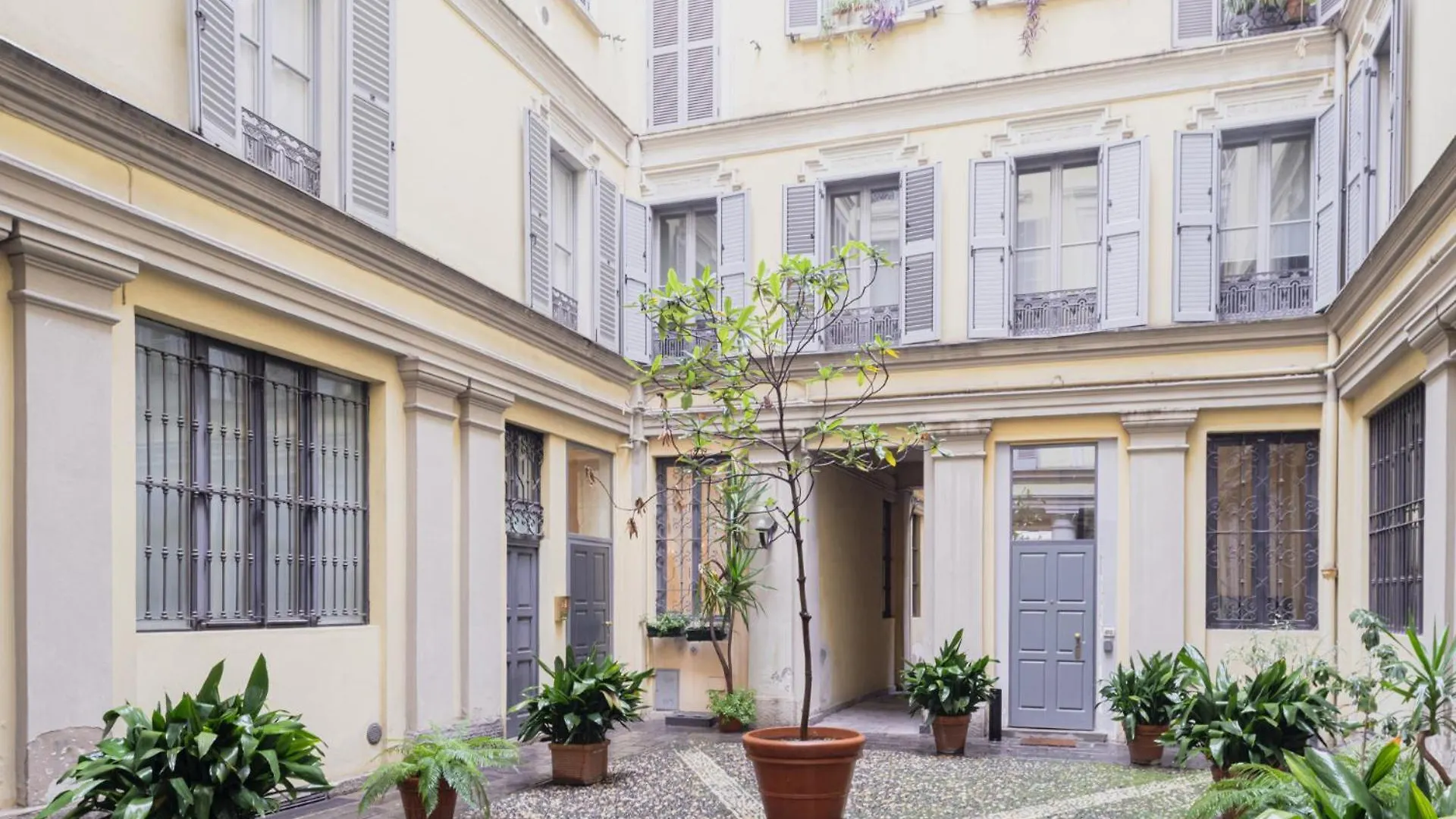 Easylife - Comodo Appartamento In Porta Venezia Milan Apartment